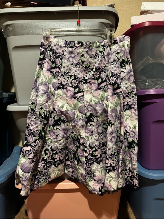 Dress Barn Dresses & Skirts - Floral A-Line Skirt in Lavender and Black